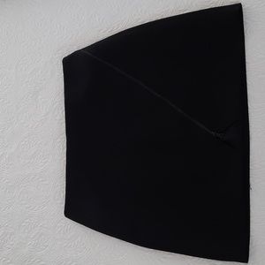 Alice & Olivia black skirt